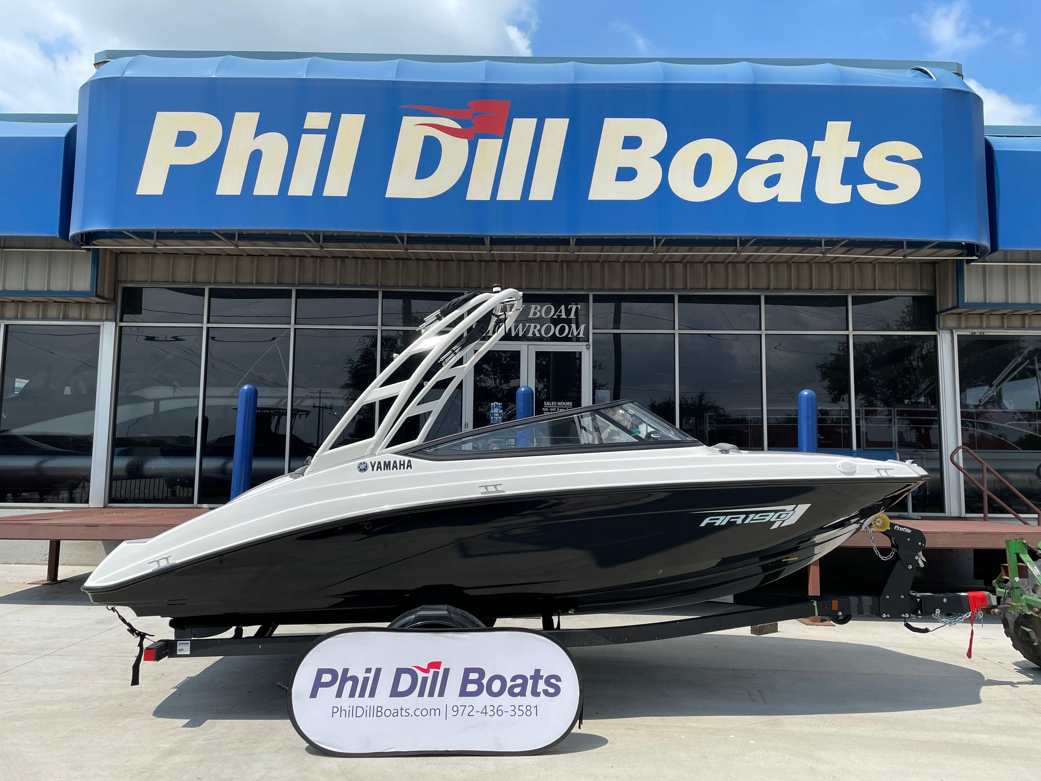 2025 Yamaha Boats AR190