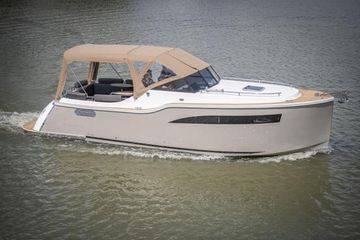 2025 Maxima 920 Retro Cabin