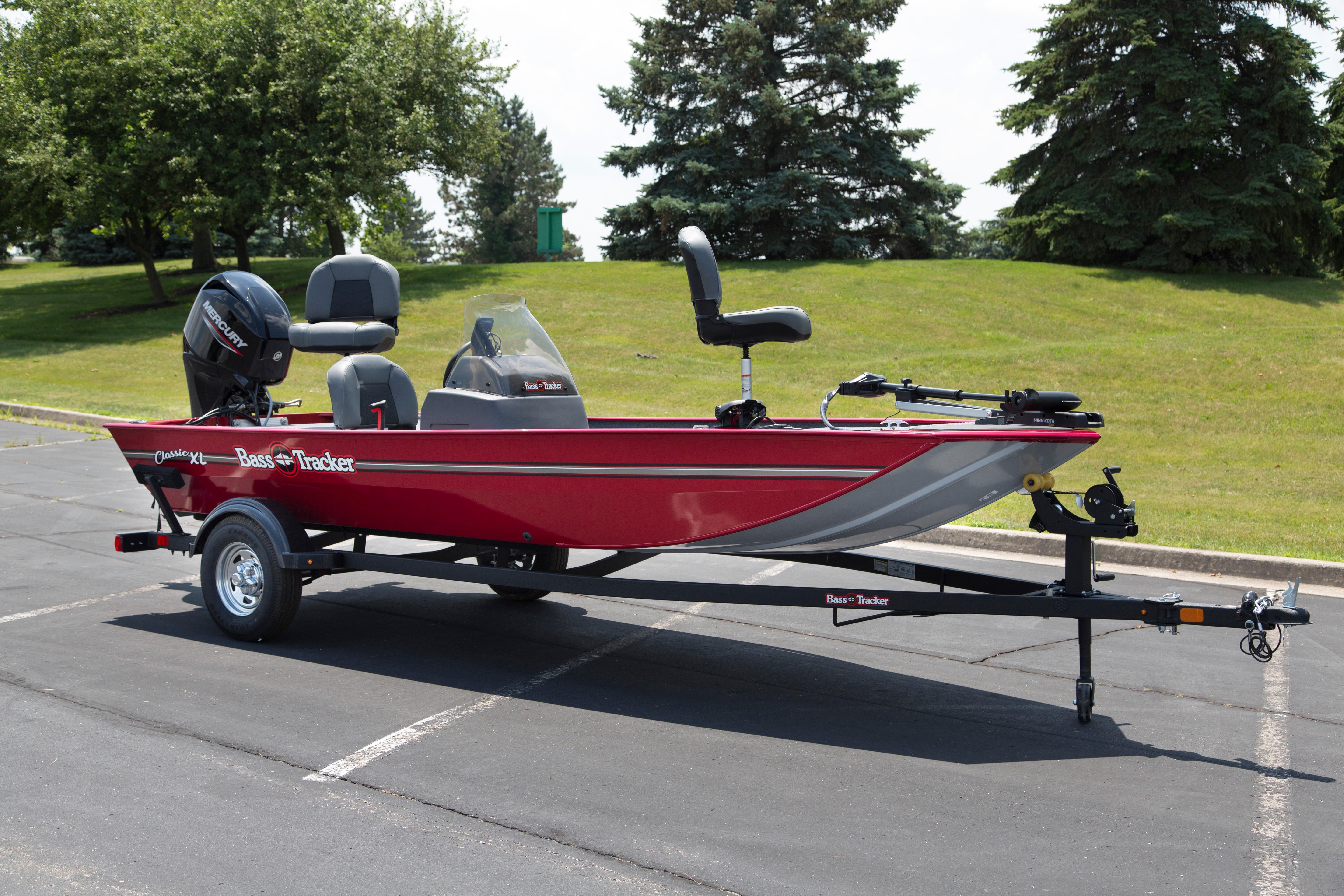 2026 Tracker Bass Tracker Classic XL