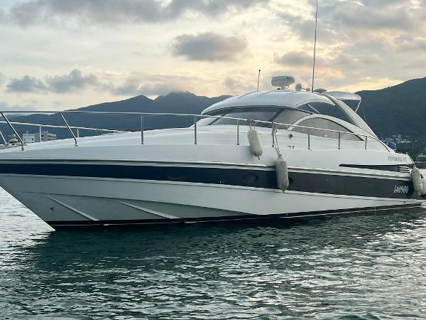 2002 Pershing 46