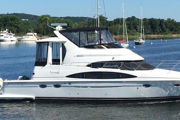 2001 Carver 444 Cockpit Motor Yacht