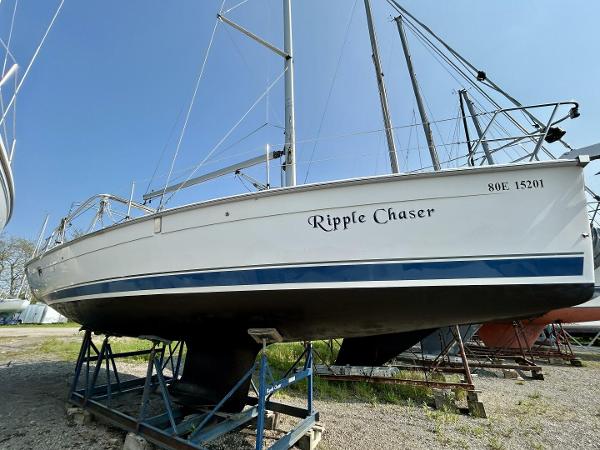 2006 Hunter 33