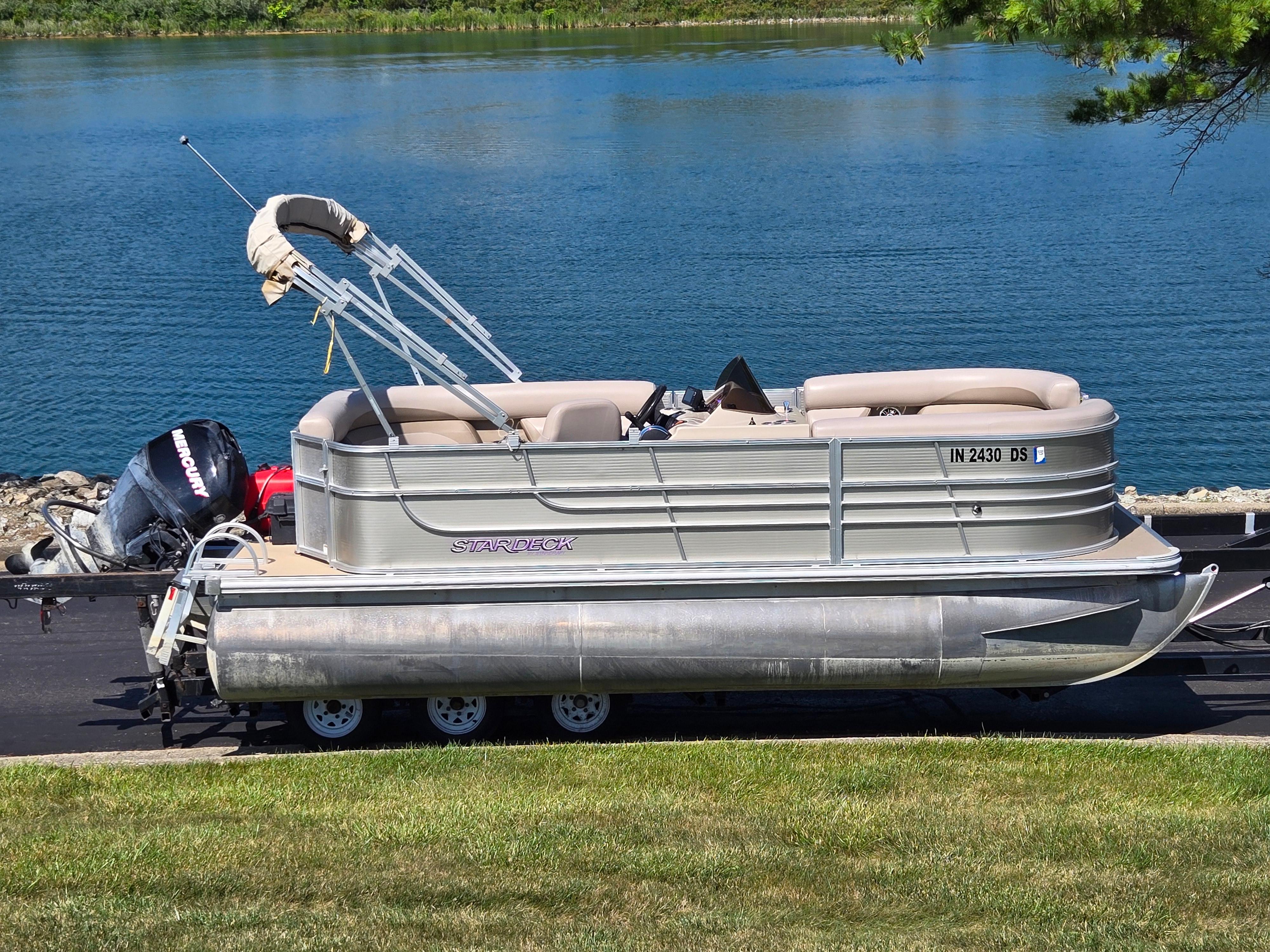 2013 Starcraft Stardeck 190 Cruise