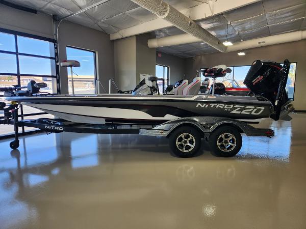 2025 Nitro Z20 XL Pro