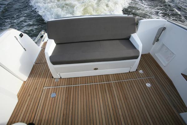 Jeanneau NC 11 Manufacturer Provided Image
