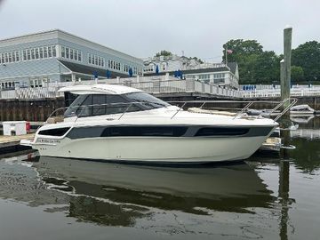 2017 Bavaria S36 Coupe