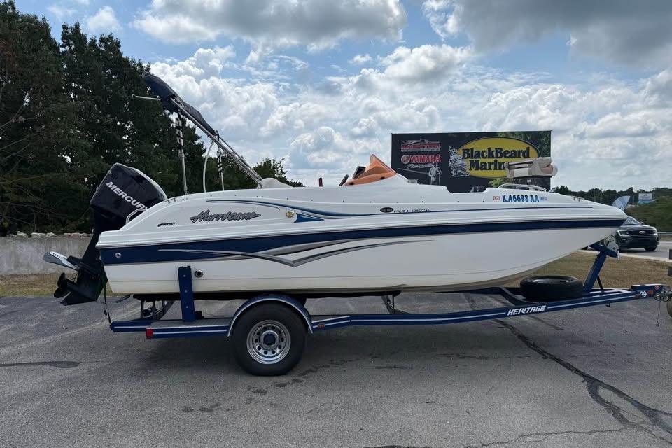 Hurricane GS194 Fundeck 2006 Hurricane GS194 Fundeck boat on trailer at BlackBeard Marine dealership.