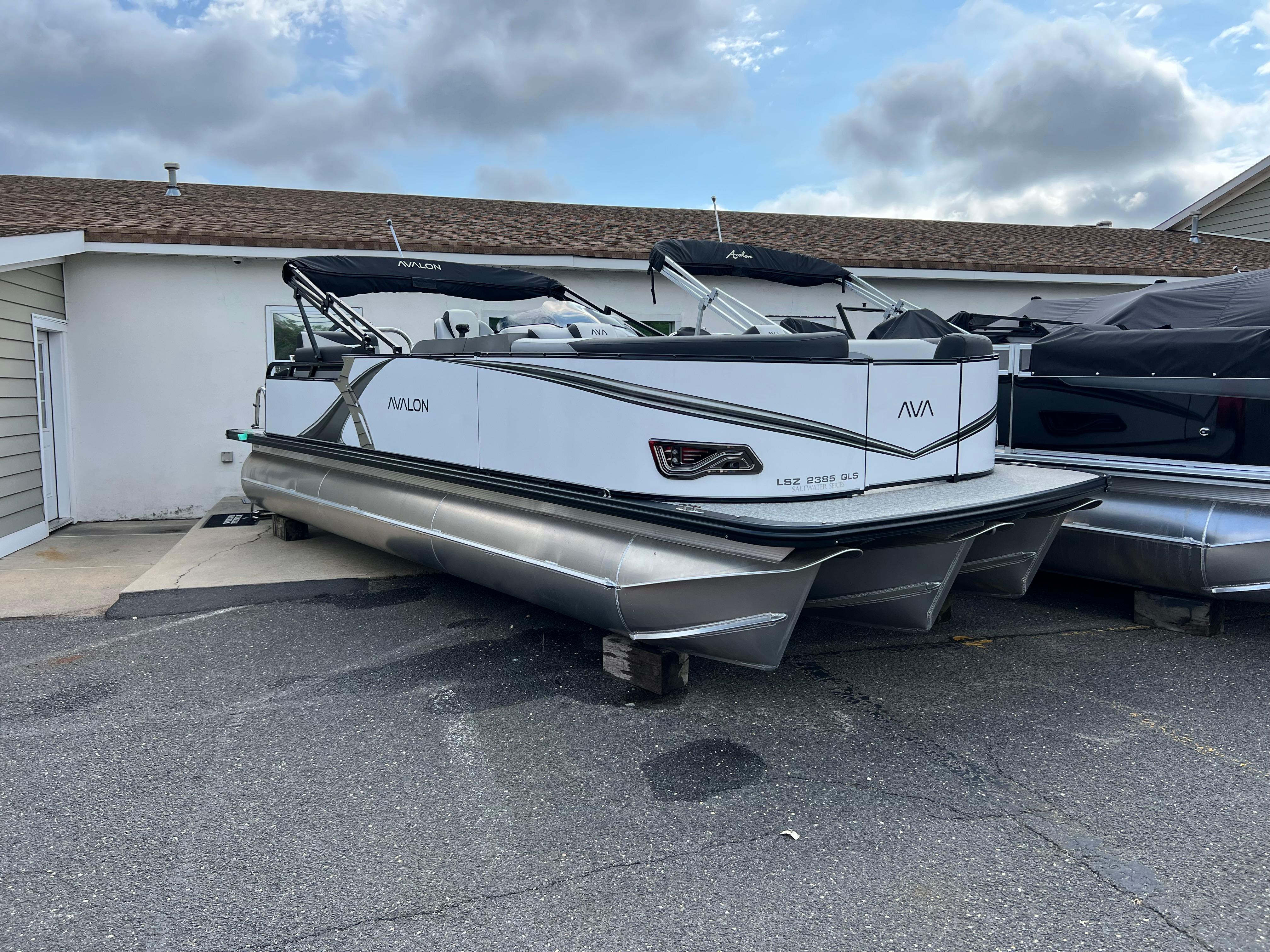2025 Avalon 2385 LSZ