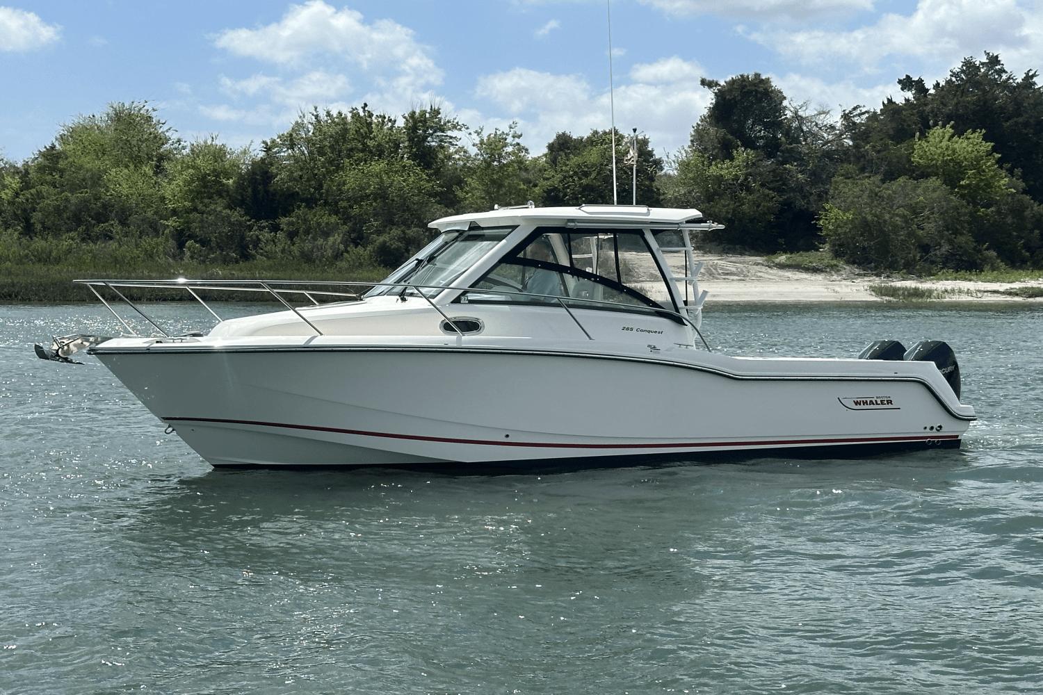 2024 Boston Whaler 285 Conquest