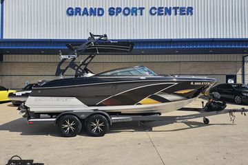 2018 Monterey 238SS Super Sport