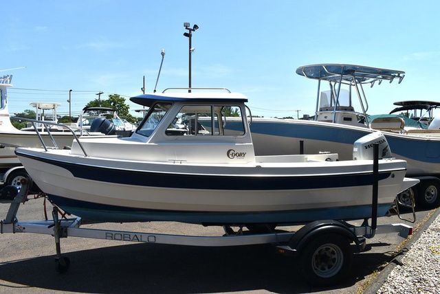 2006 C-Dory 16 Angler Pilothouse
