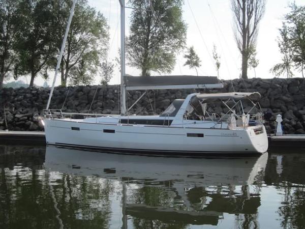 2013 Beneteau Oceanis 45