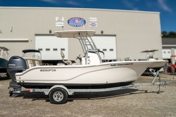 2016 Sea Fox 206 Commander