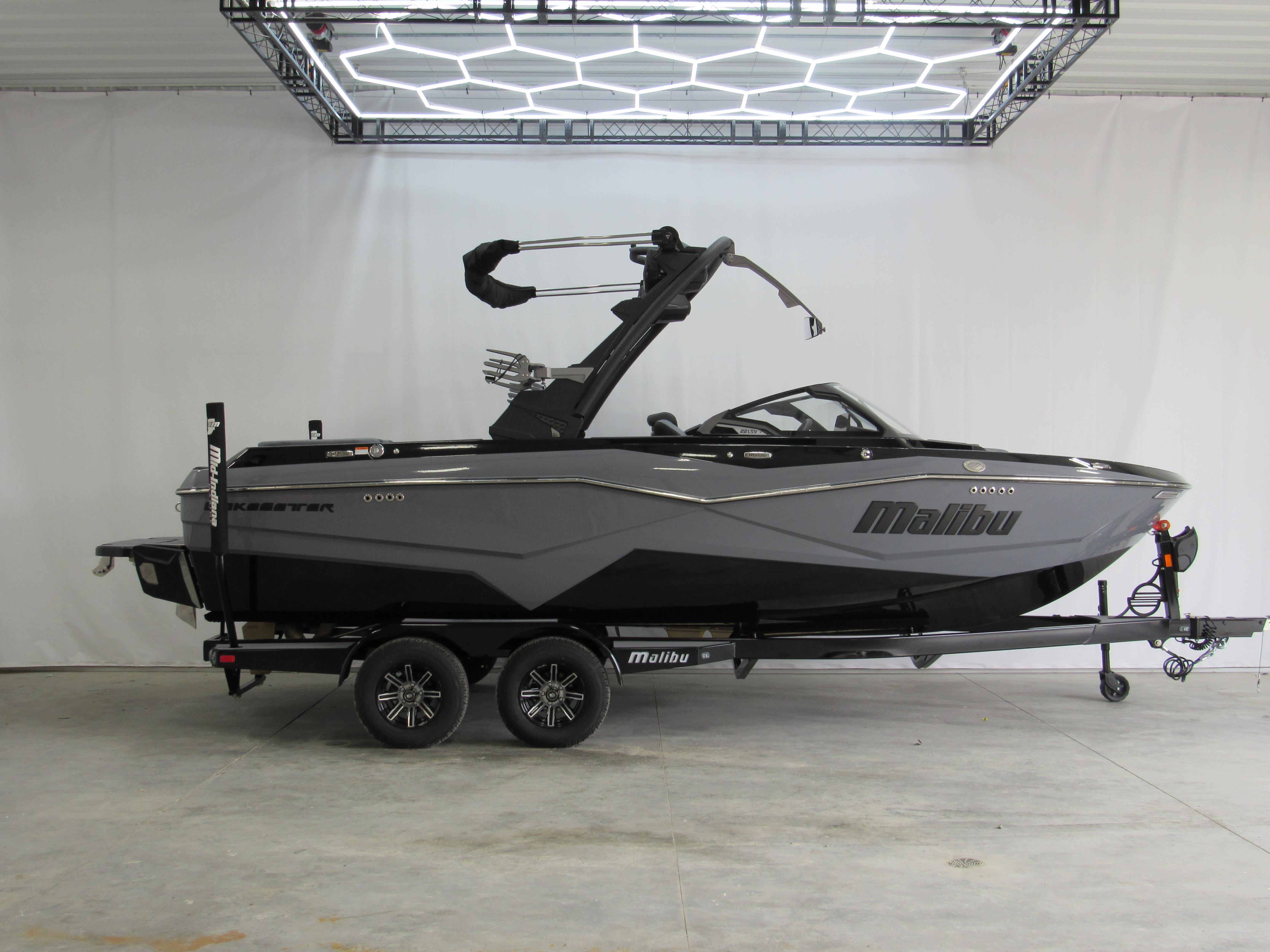 2025 Malibu Wakesetter 22 LSV