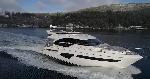 2020 Princess F55