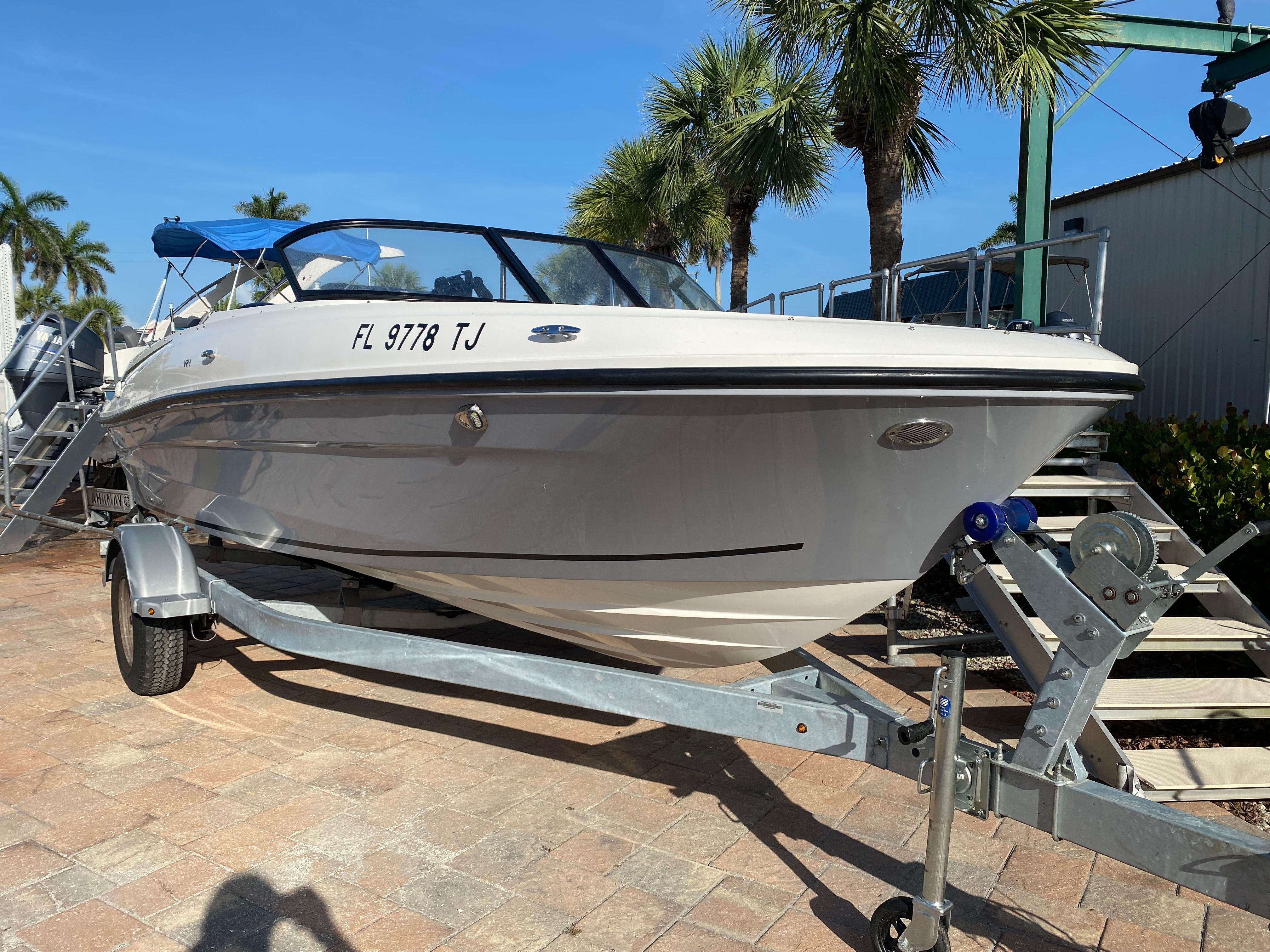2023 Bayliner VR4 Bowrider - Outboard