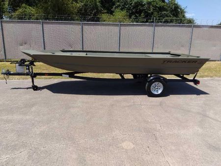 GRIZZLY 1648 Jon - TRACKER Welded Jon Boat