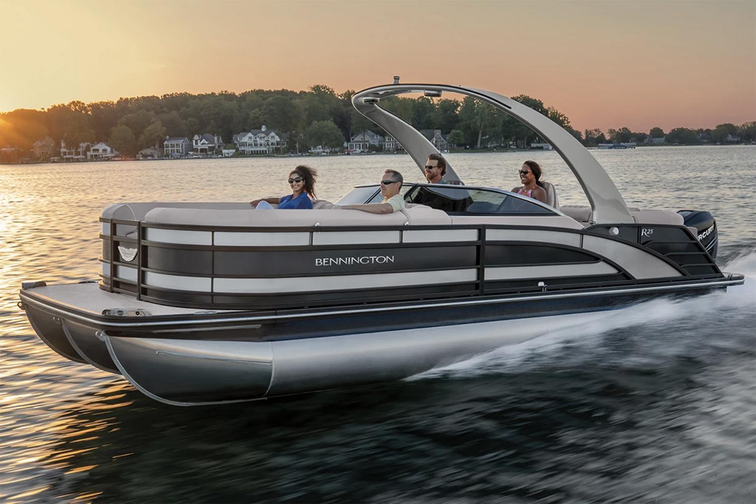Bennington Boat image