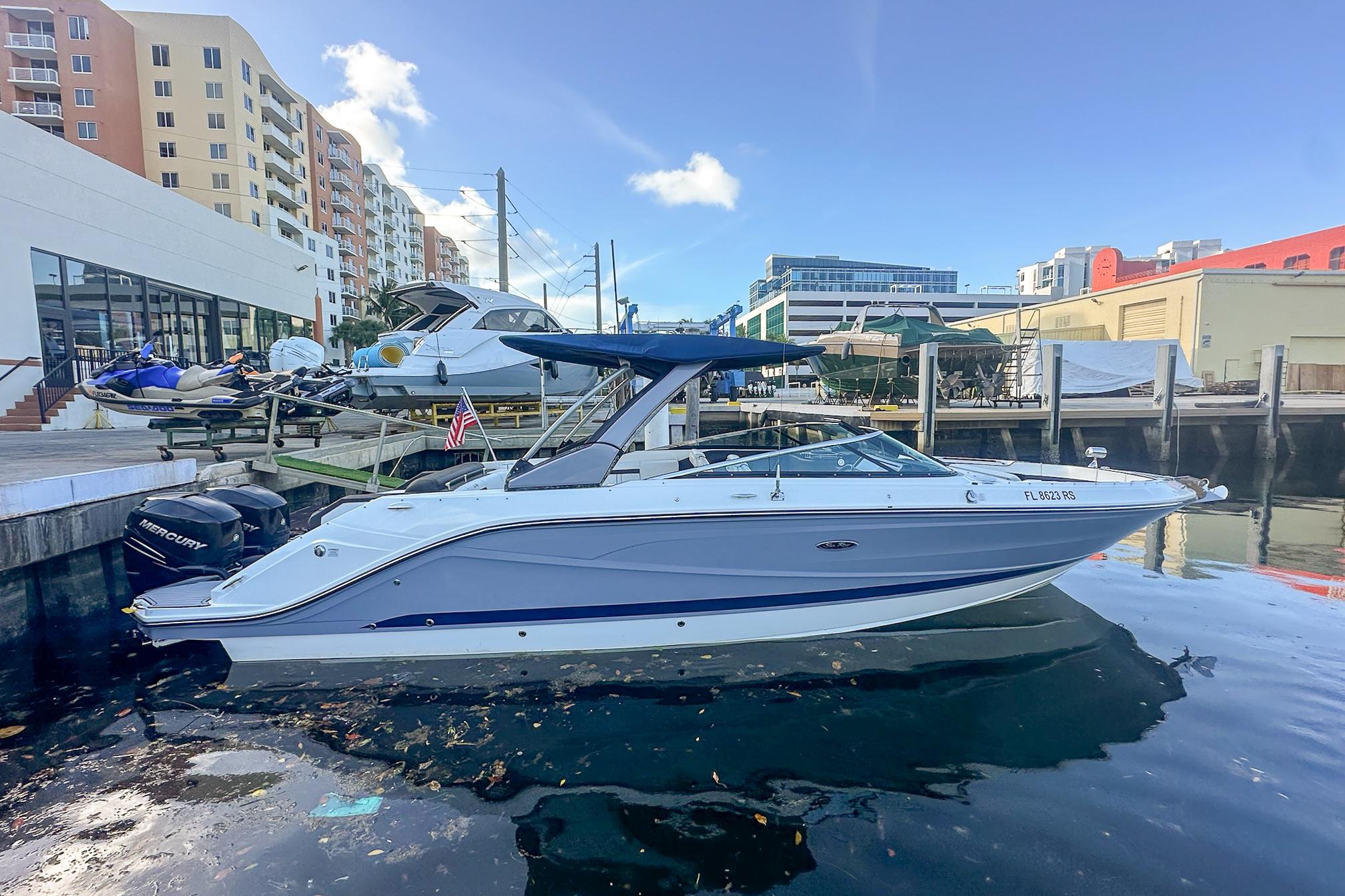 2018 Sea Ray SLX 310