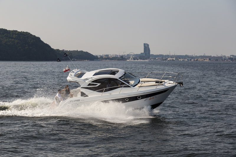 Galeon 310 HTC Starboard View