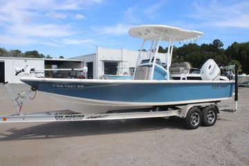2023 Sea Pro 228 Bay