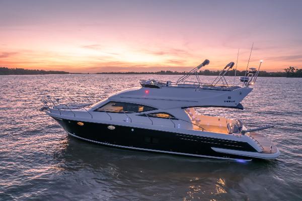 2022 Segue 46 Flybridge