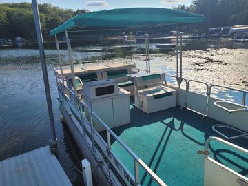 1990 Weeres Suntanner 24