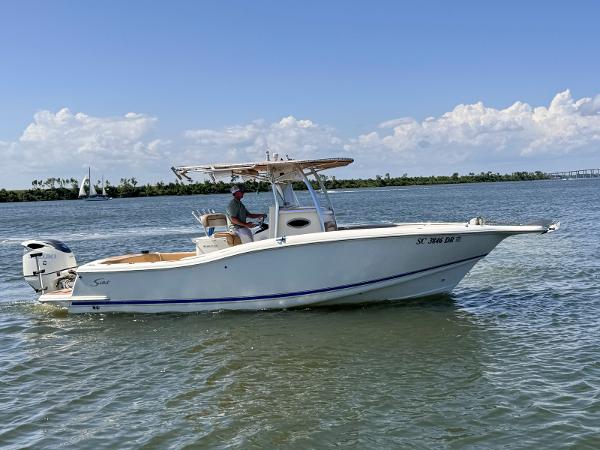 Scout 280 Sportfish 2002 Scout 280 Sportfish boat cruising on a sunny day.