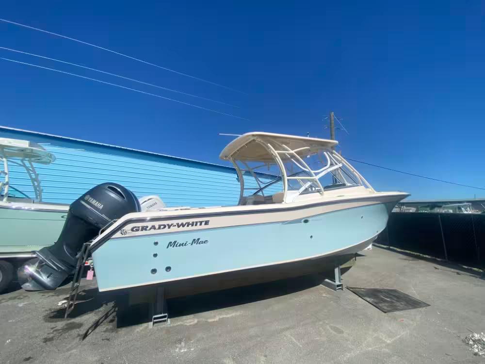 2014 Grady-White 275 Freedom
