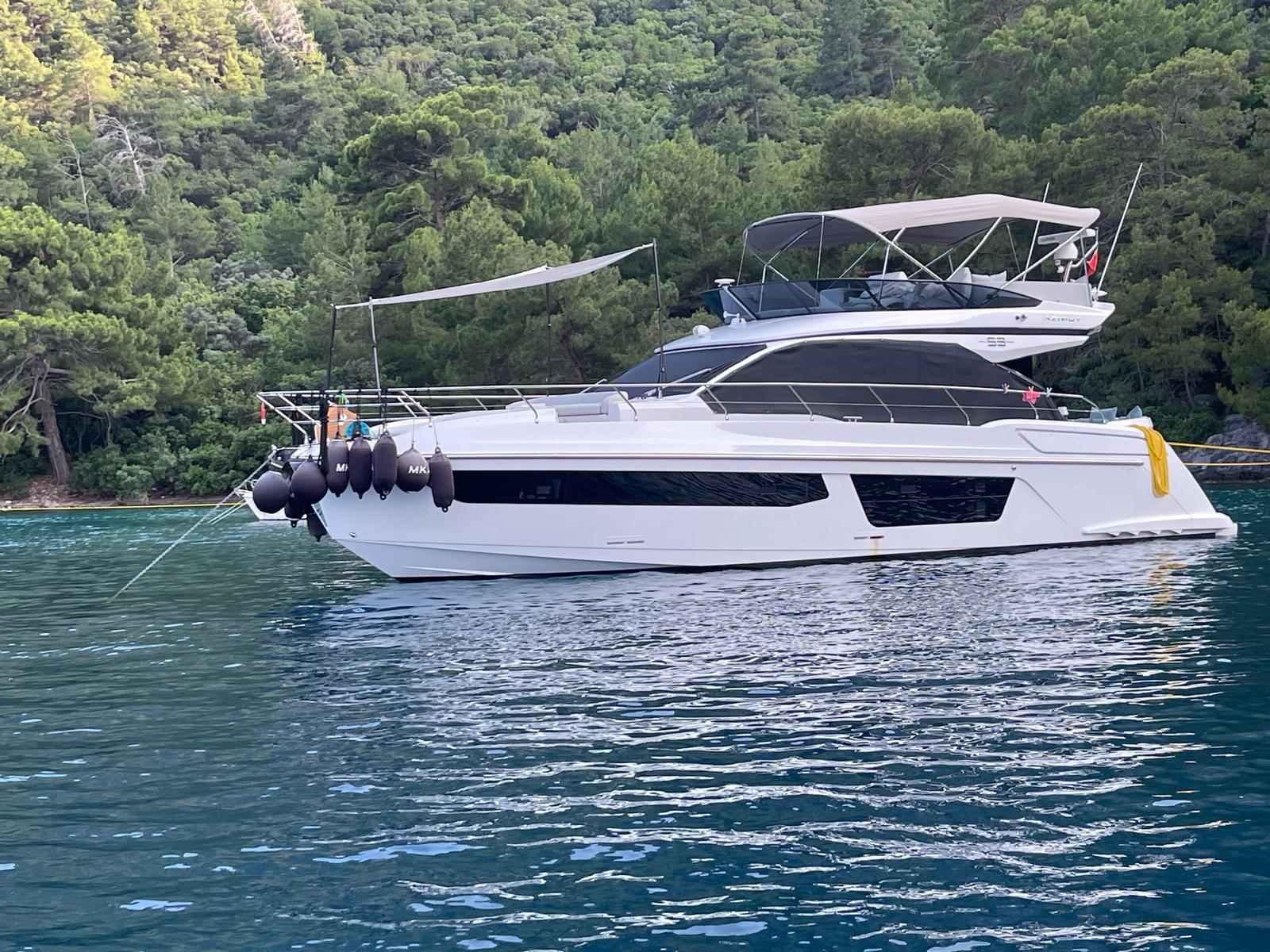 2023 Azimut Fly 53