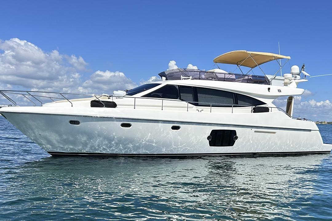 2008 Ferretti Yachts 510