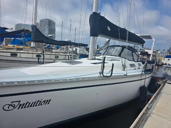1989 Hunter Legend 37