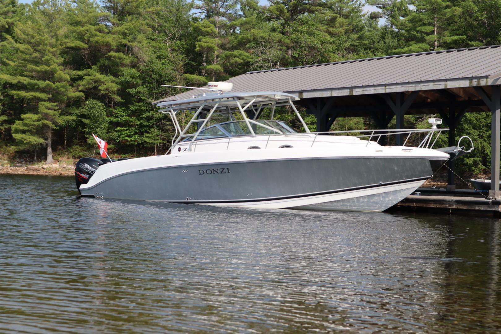 2008 Donzi 38 ZSF