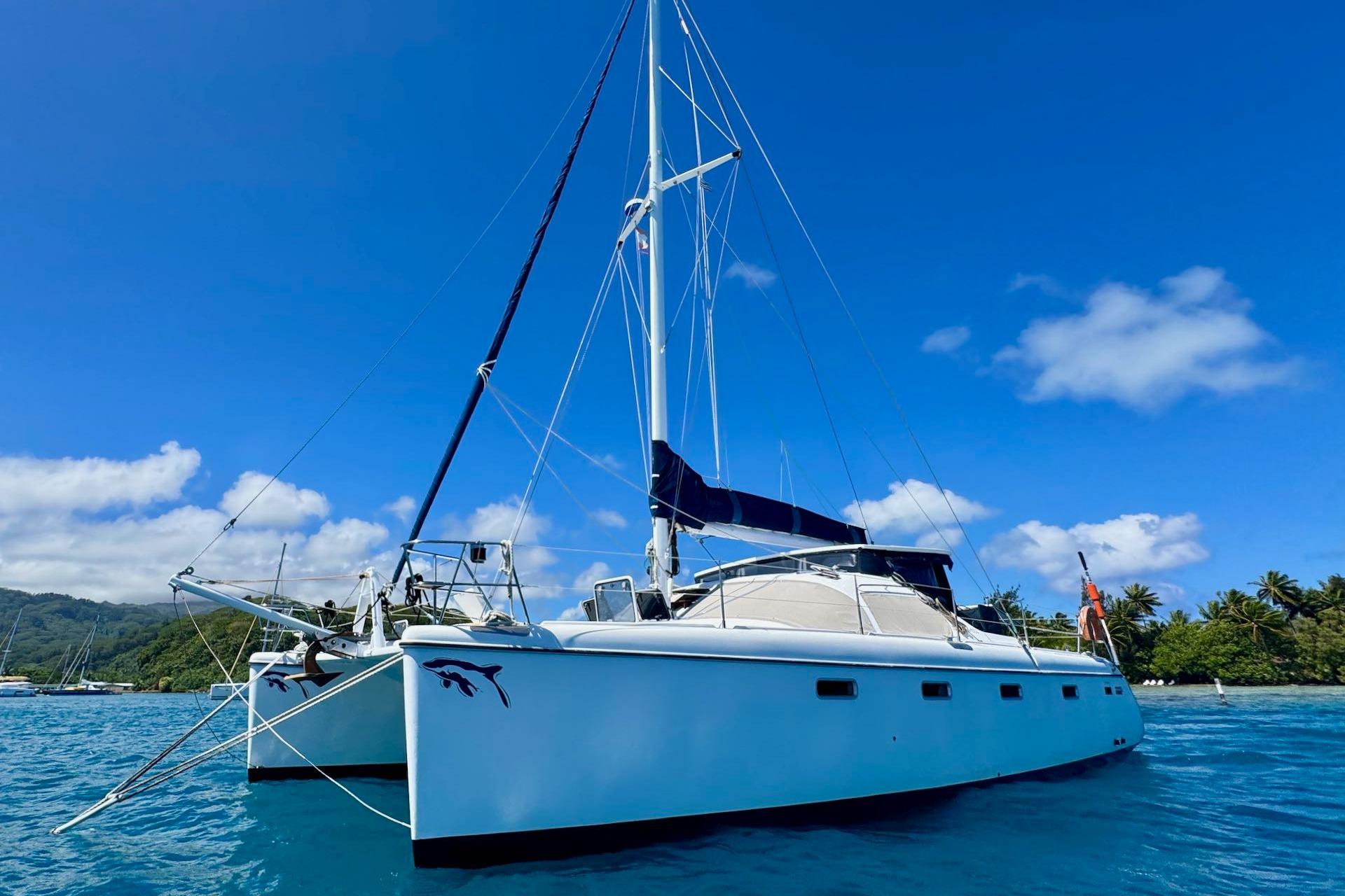 2003 Privilege 435