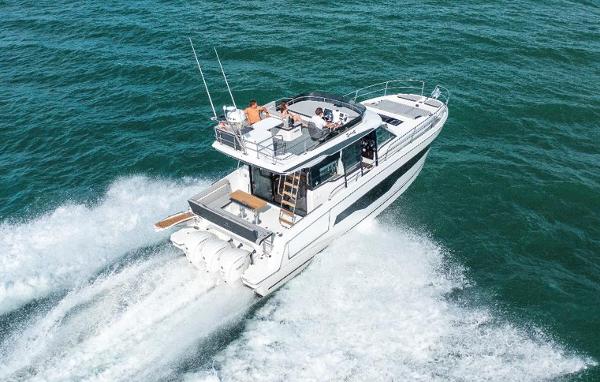 2024 Jeanneau MERRY FISHER 1295 FLY