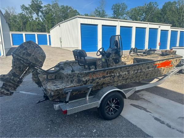 2025 Excel 1860 F4 Shallow Water Pro Console