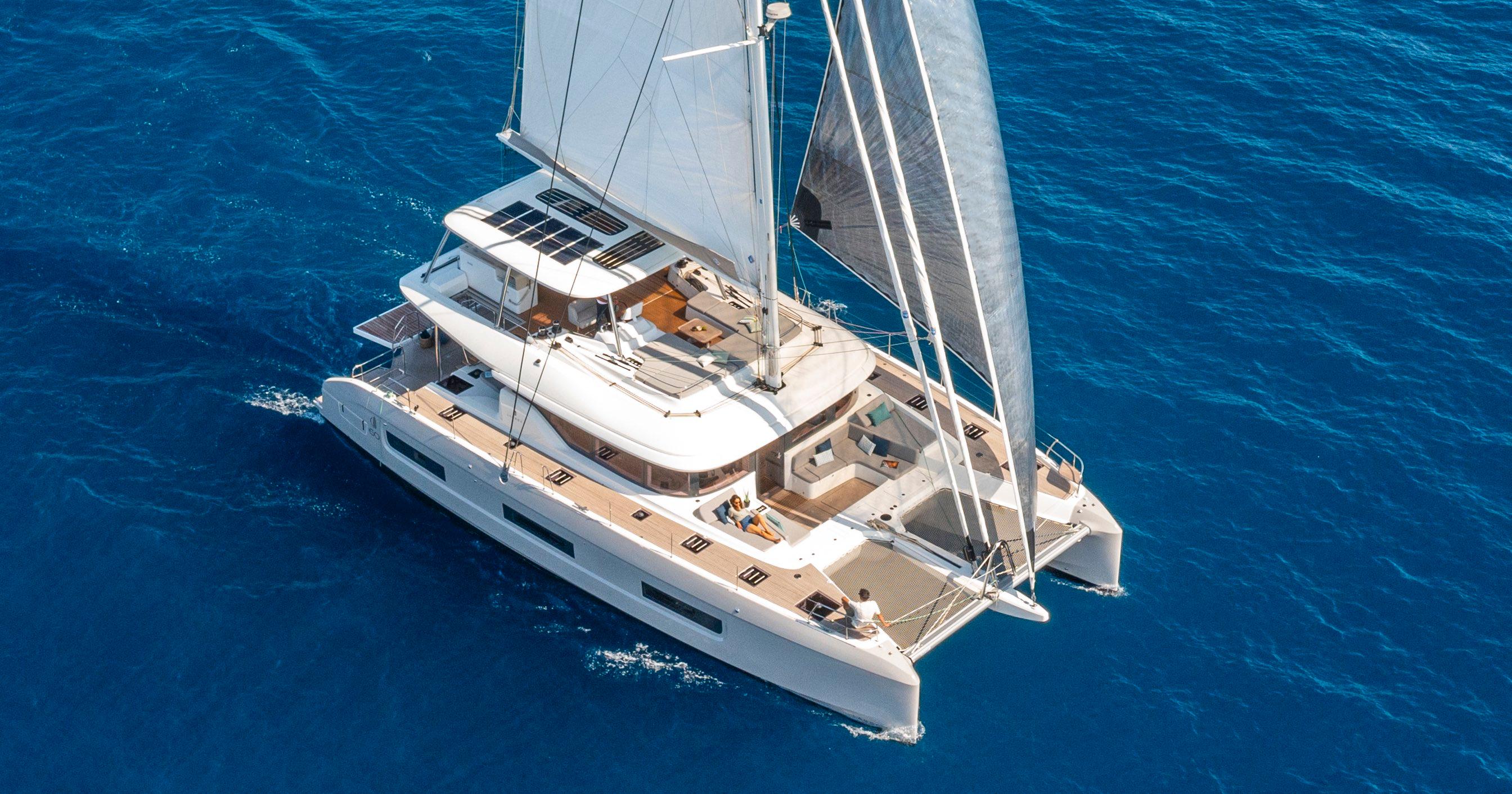 2025 Lagoon 60