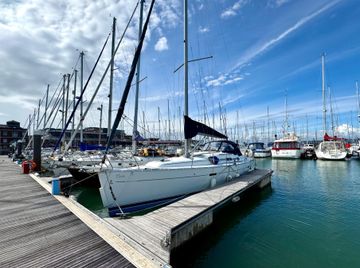 2006 Beneteau Oceanis Clipper 343
