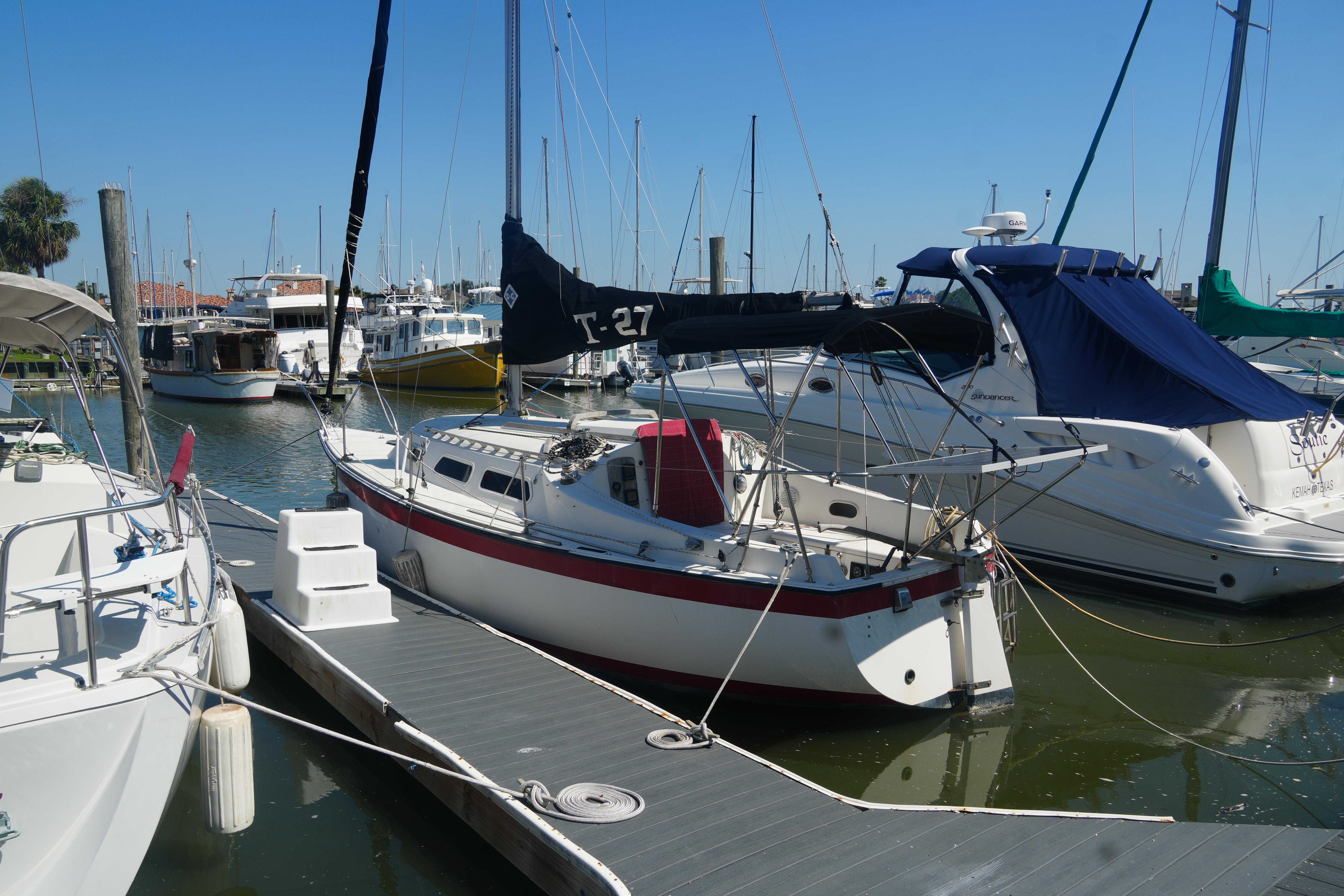 1982 Tanzer 27