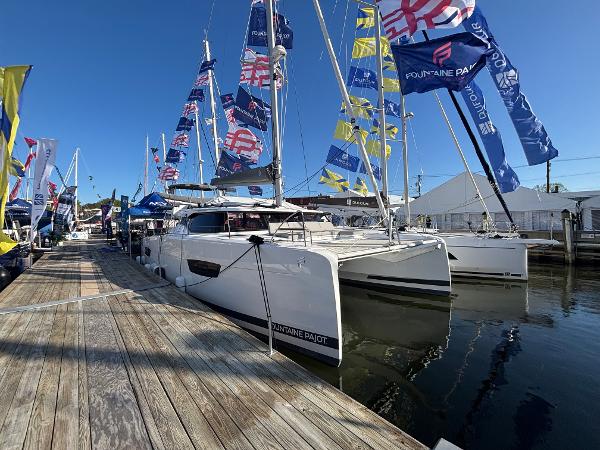 2025 Fountaine Pajot Astrea 42