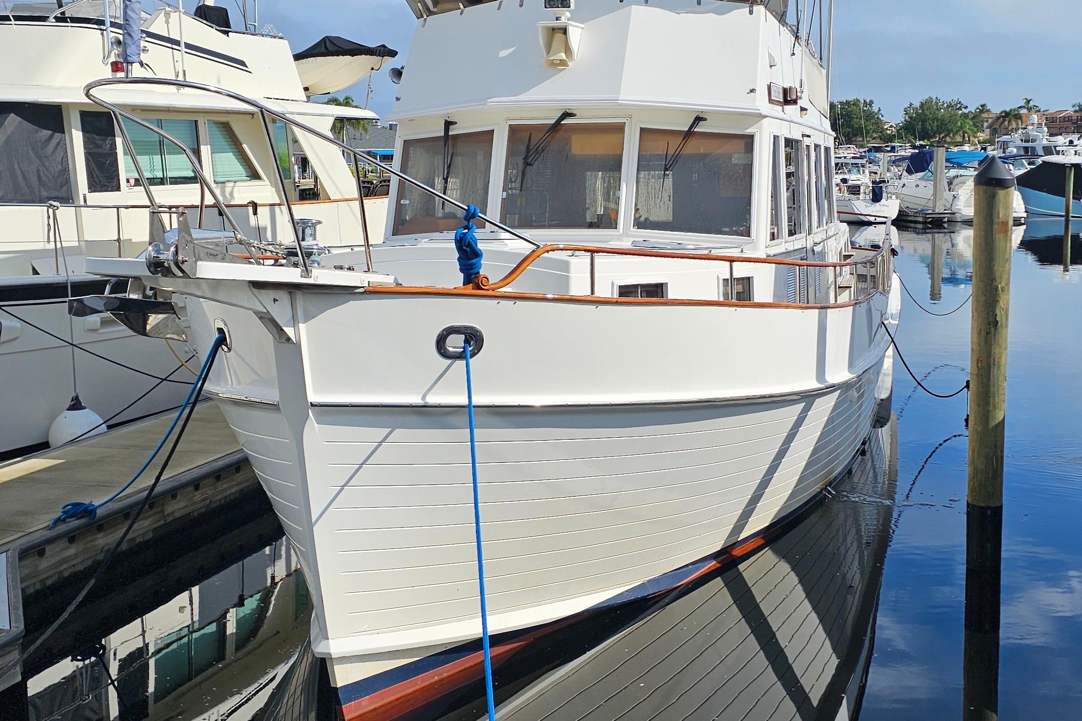 1997 Grand Banks 49 Classic