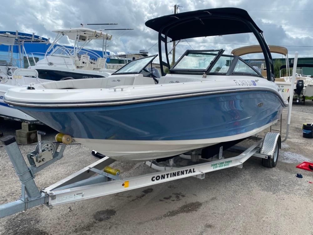 2021 Sea Ray SPX 190