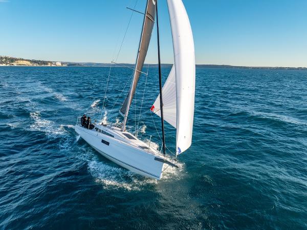 2025 Beneteau First 30