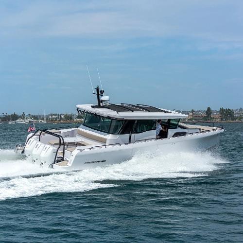 2025 Axopar 45 XC Cross Cabin