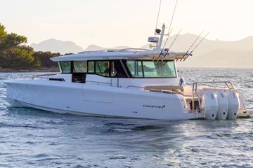2025 Axopar 45 XC Cross Cabin