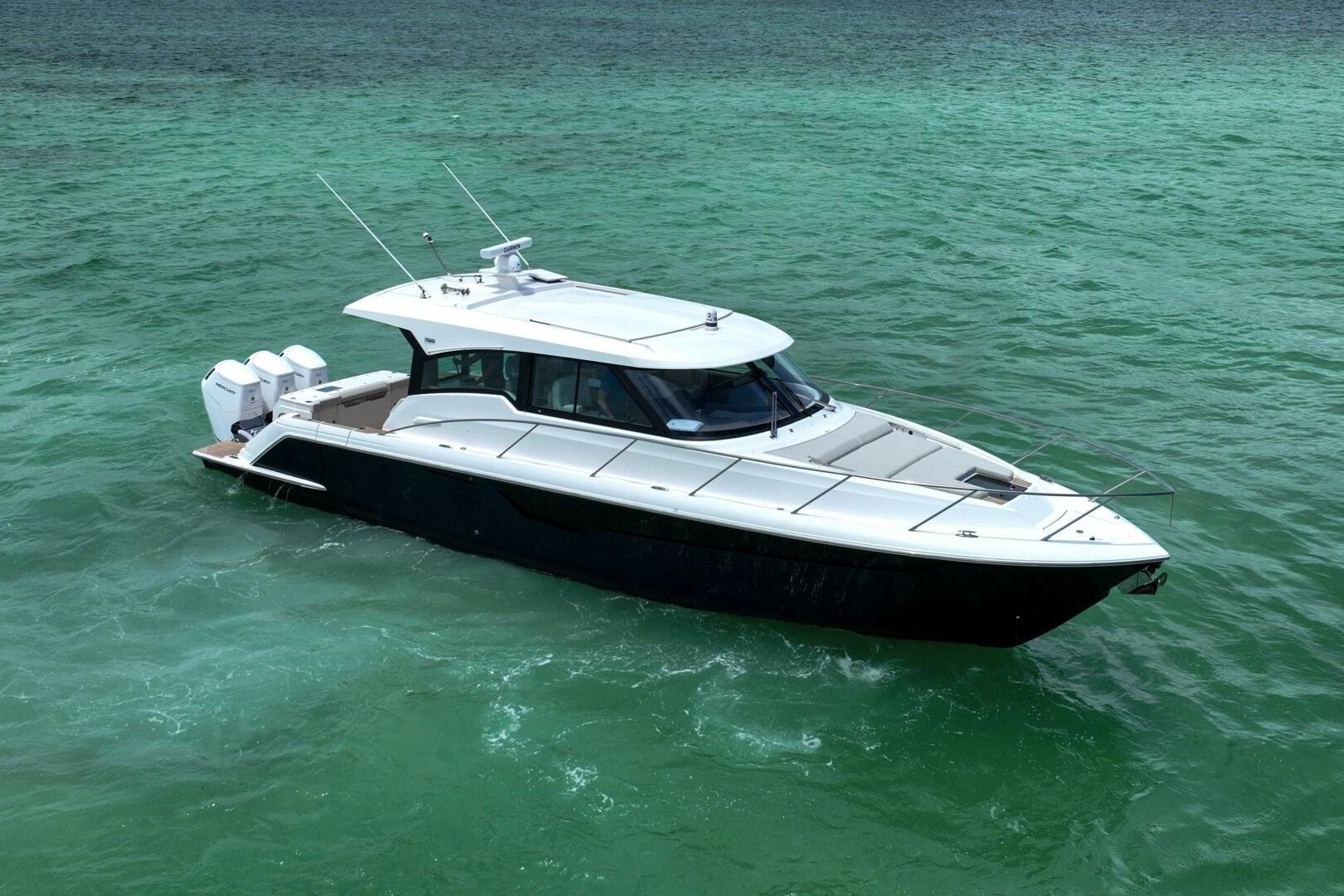 2024 Tiara Yachts 48LE