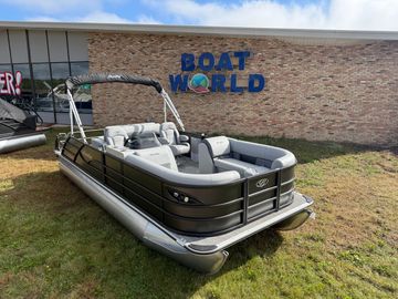 2026 Bentley Pontoons Legacy 220 Swingback & Honda 4-Stroke EFI
