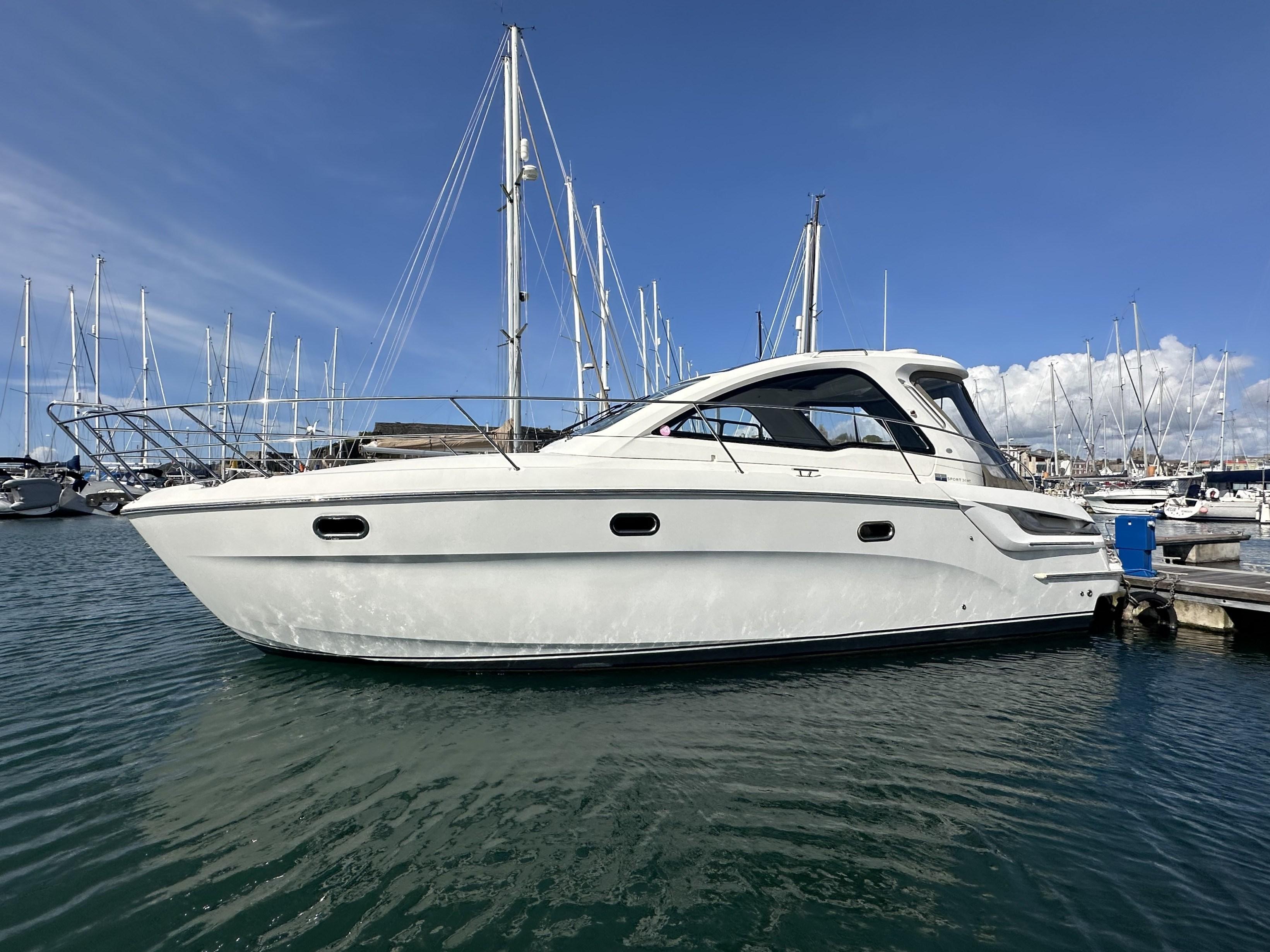 2012 Bavaria Sport 34 HT