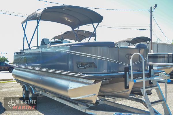 Tahoe Pontoon LTZ Elite 2023 Tahoe Pontoon LTZ Elite boat on trailer at Mid-State Marine.