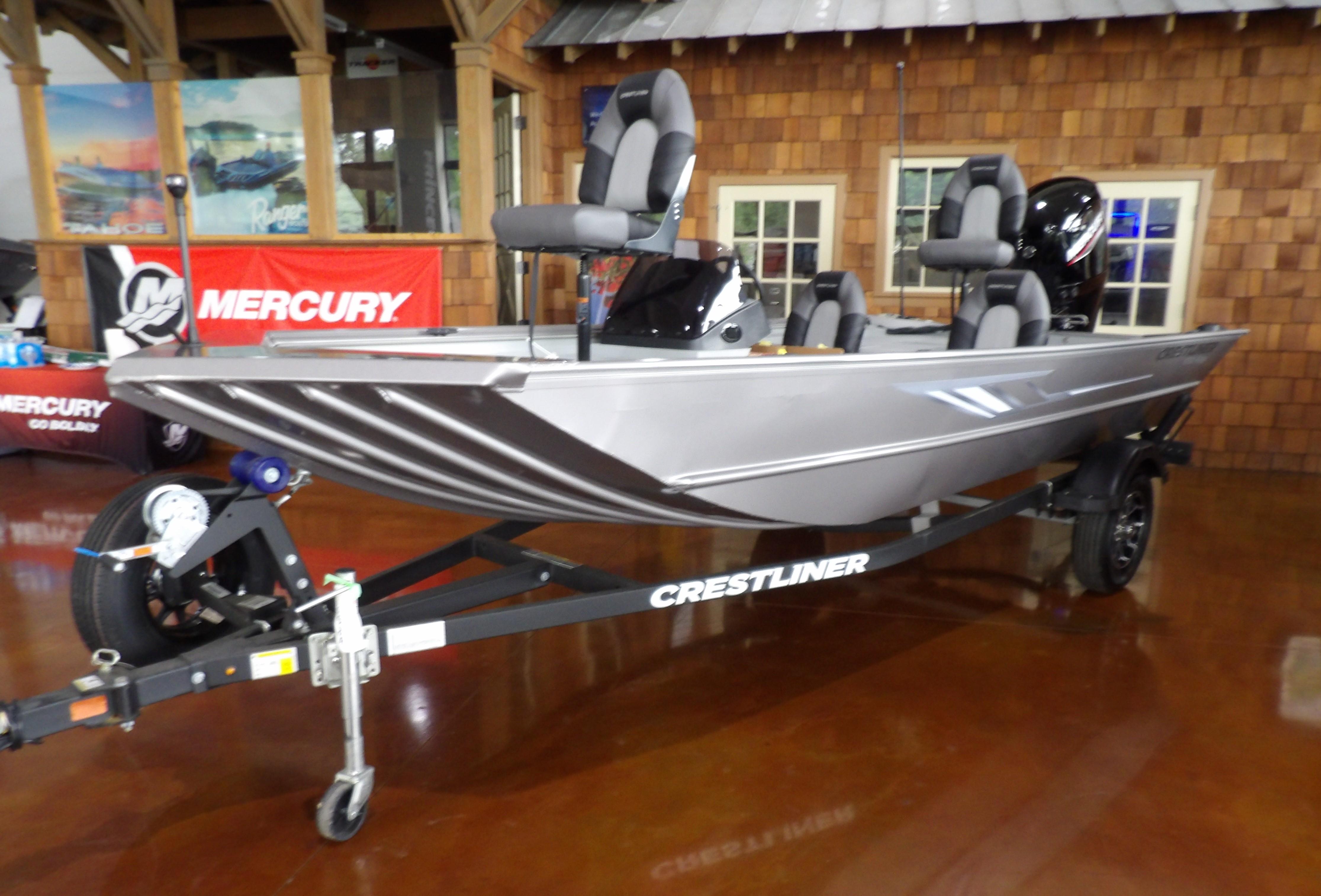 Crestliner 1700 Ridge